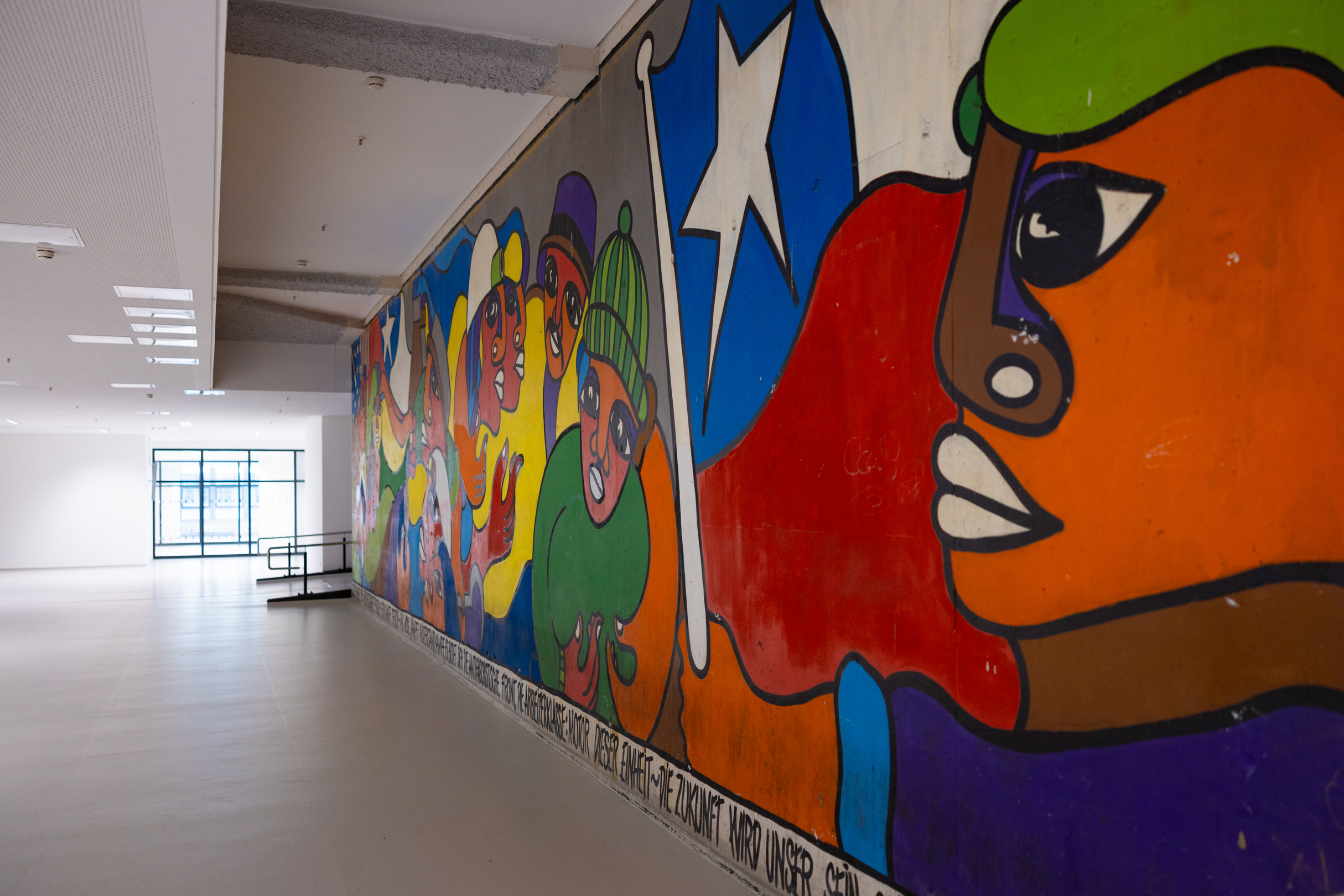 Das Chile-Wandbild am AudiMax der Universität Bielefeld